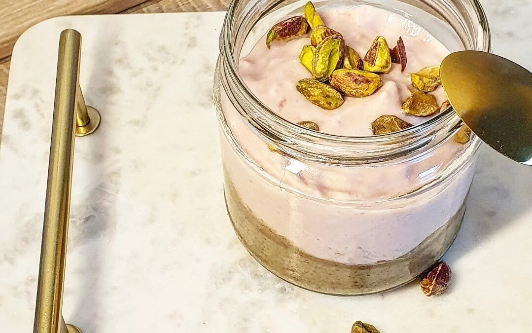 CHIAPUDDING MIT PISTAZIEN UND SONNENBLUMENKERNEN vegan und proteinreich