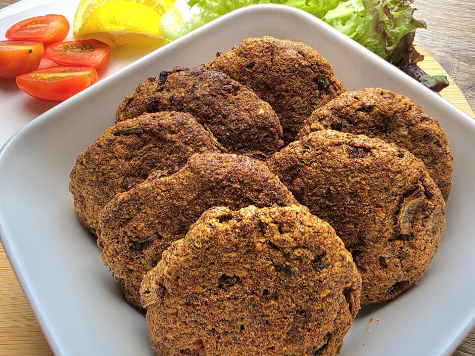 VEGANE SCHNITZEL AUS GEMAHLENEN WALNÜSSEN ganz ohne Frittieren